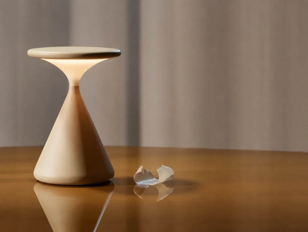Conara - Sanduhr Tischlampe Kabellos Dimmbar - Beige