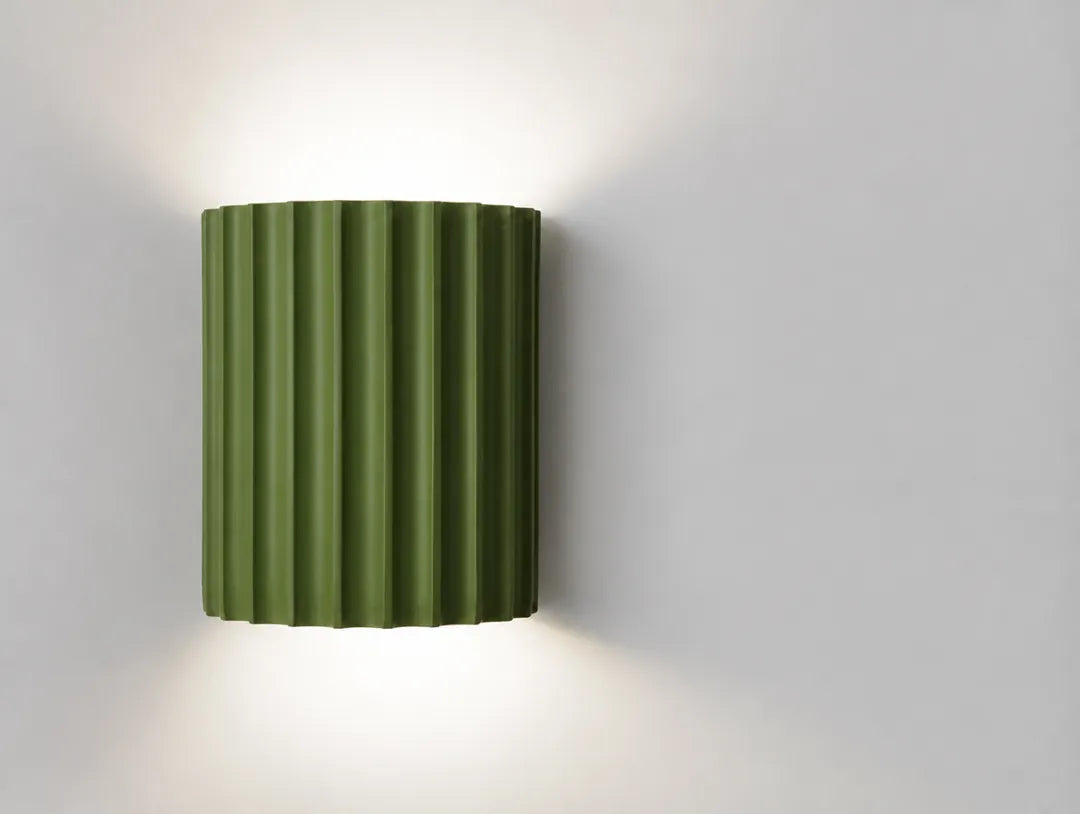 Riluma - Geriffelte Wandleuchte Auf-Ab Beleuchtet - Grün