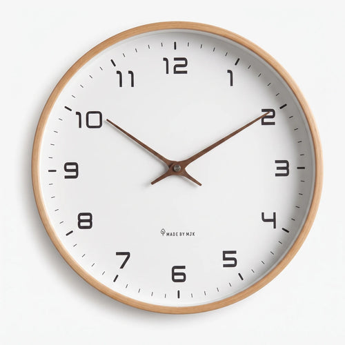 Chronis™ - Minimalistisch Gestaltete Runde Analoge Wanduhr