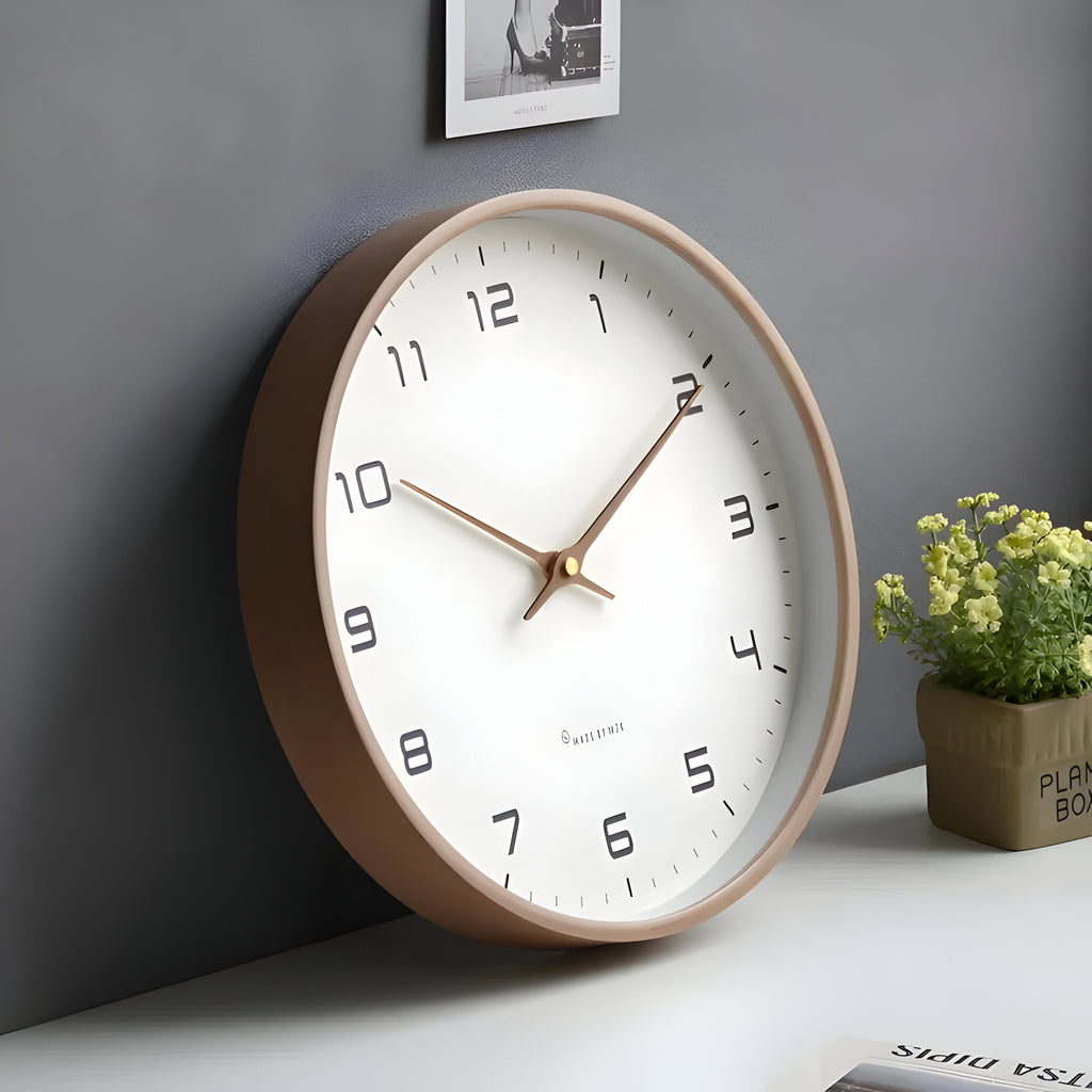 Chronis™ - Minimalistisch Gestaltete Runde Analoge Wanduhr