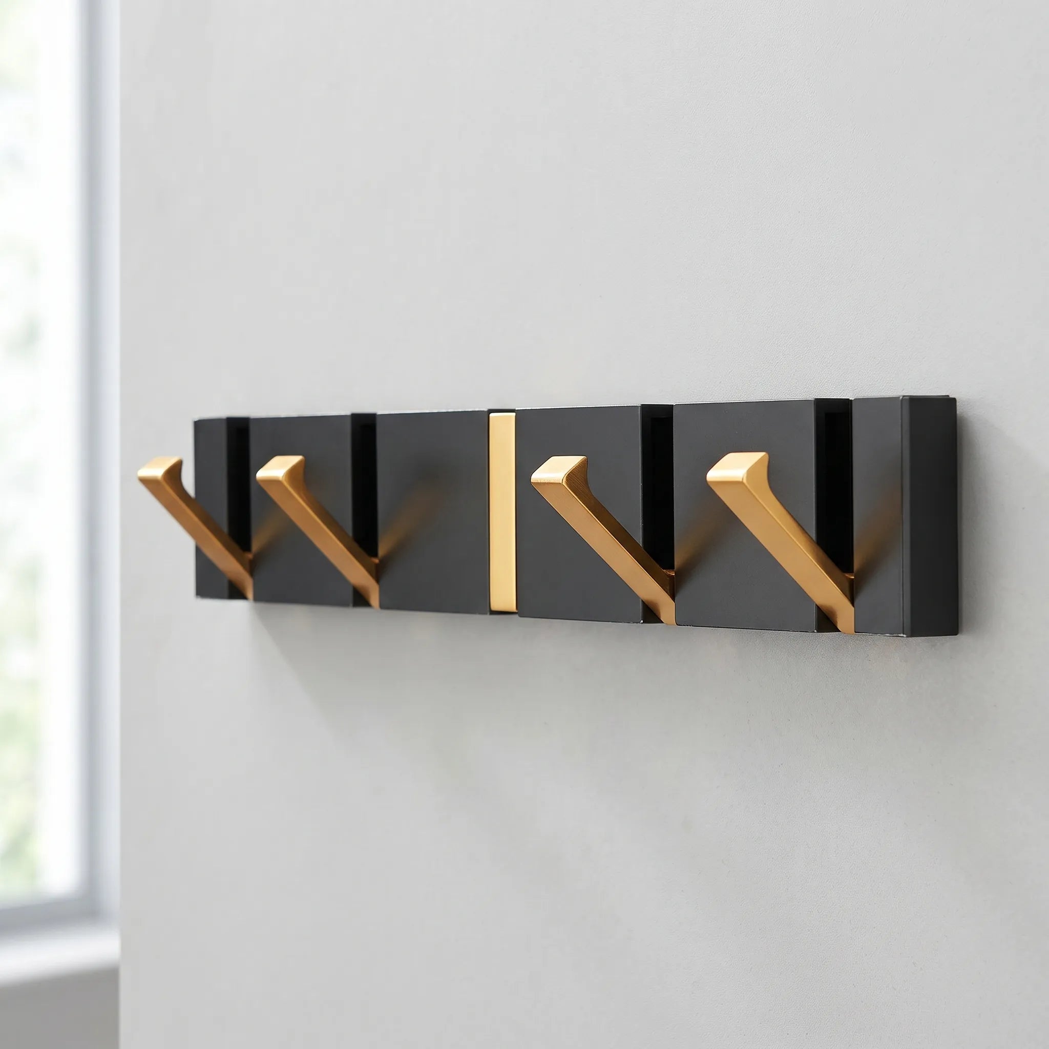 Foldix™ - Platzsparende Moderne Hakenleiste Für Die Wand