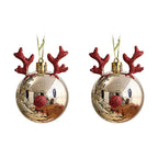 Champagnergoldener Weihnachtsbaumanhänger mit Rentiergesicht und weißen Geweihen