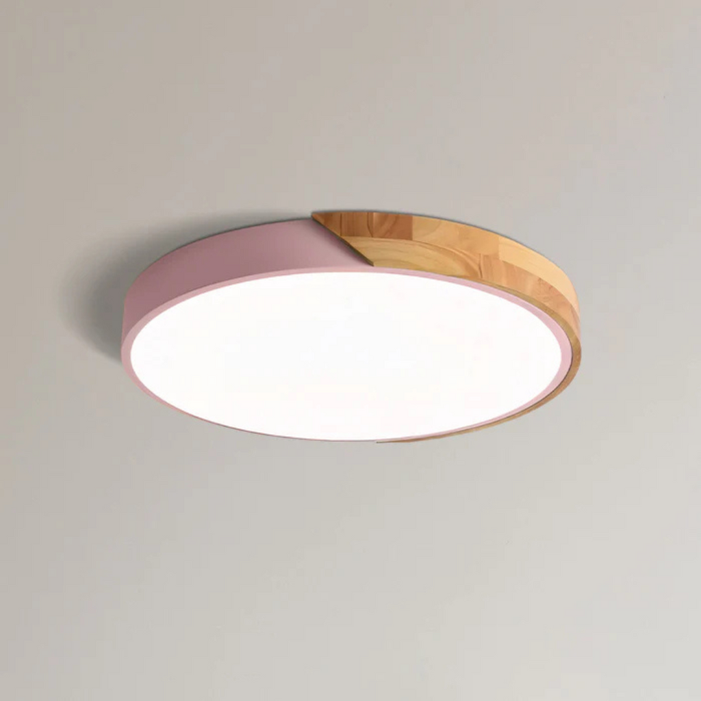 Runde LED-Deckenleuchte zur Aufputzmontage mit flacher Leuchtfläche