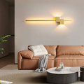 Lineare LED-Wandleuchte mit warmweißem Licht und Lichtabgabe nach oben und unten